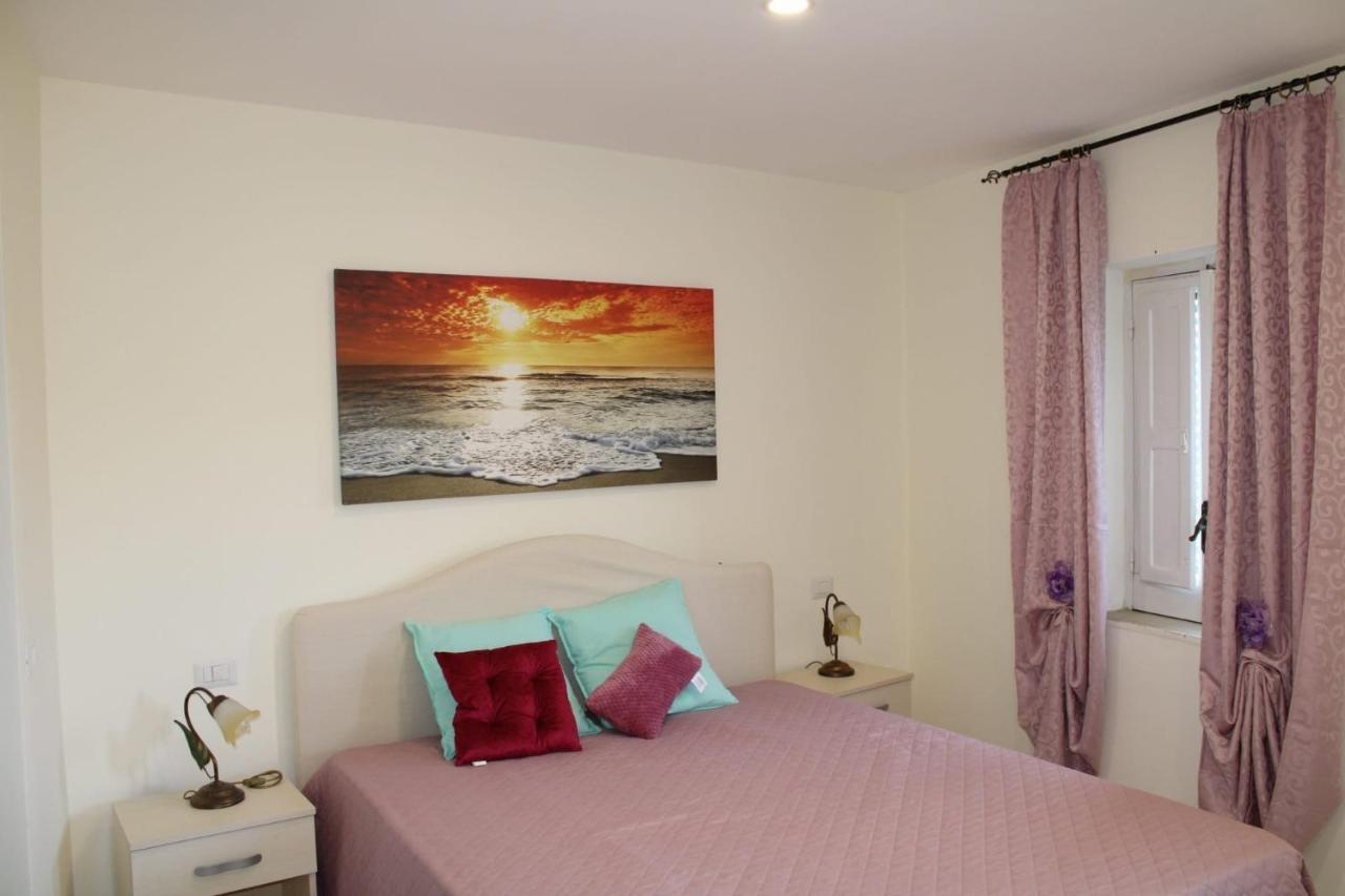 Casa Angelina Villa Termini ภายนอก รูปภาพ